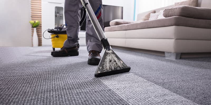 Dịch vụ vệ sinh thảm trải sàn văn phòng 1